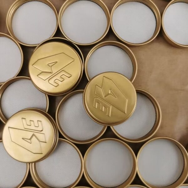 38mm gold closure embossed logo with induction seal